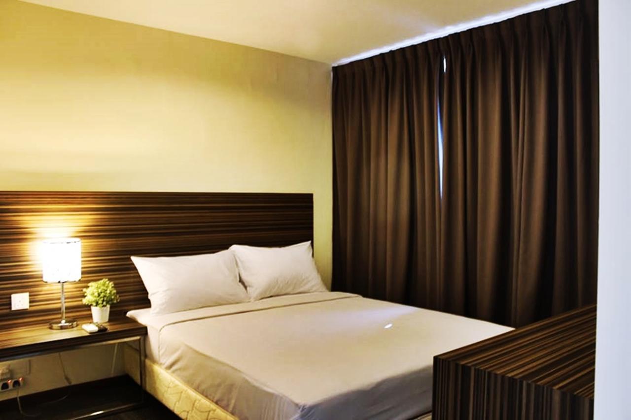 M Avenue Hotel شاه علام المظهر الخارجي الصورة