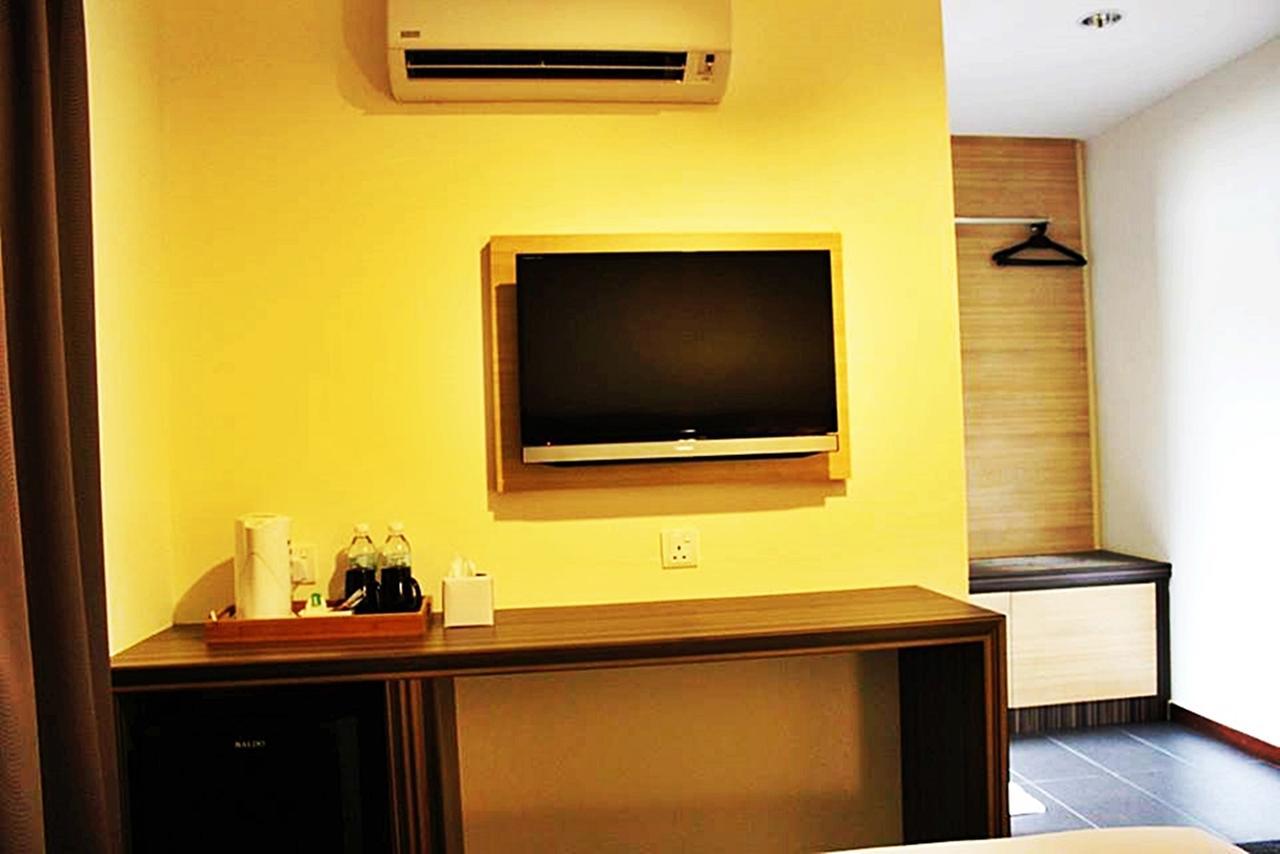 M Avenue Hotel شاه علام المظهر الخارجي الصورة